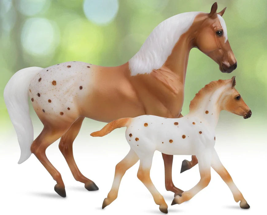 Freedom Series Effortless Grace Horse & Foal
