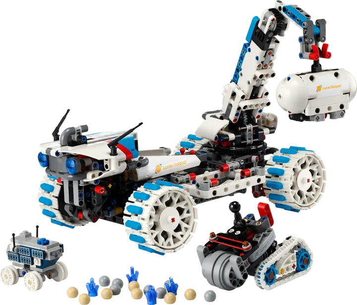 LEGO® Technic: Lunar Outpost Moon Rover