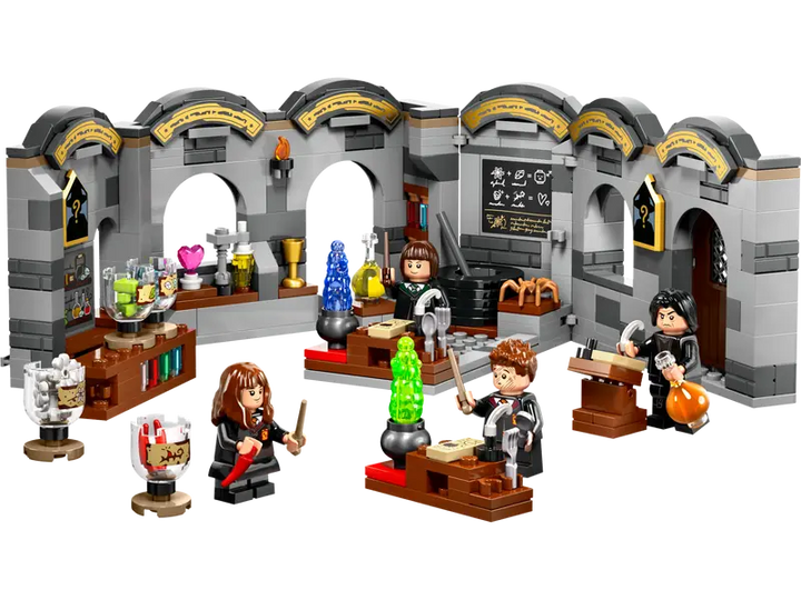 LEGO® Harry Potter Castle Potions Class