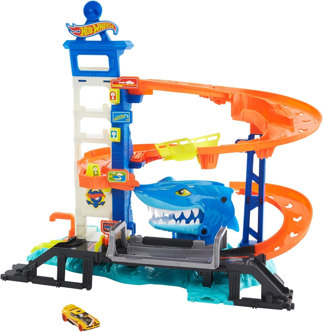 Hot Wheels Shark Strike Rescue Set