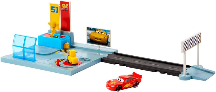 Cars Disney & Cruz Race Center