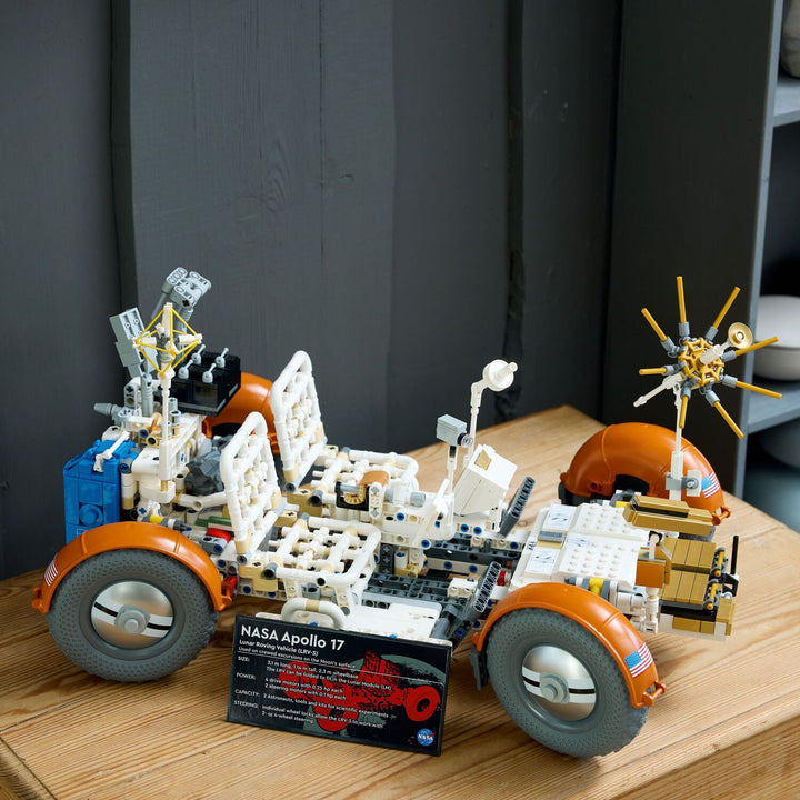 LEGO Technic: NASA Apollo Lunar Roving Vehicle - LRV