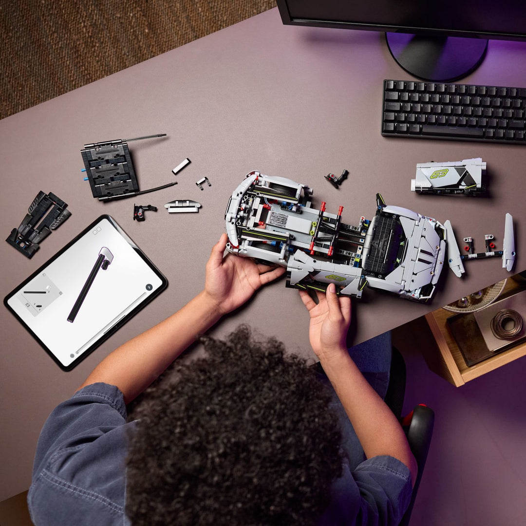 LEGO Technic: Lamborghini Revuelto Super Sports Car