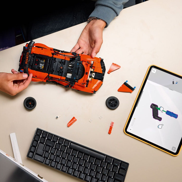 LEGO Technic: Bugatti Chiron Pur Sport Hypercar