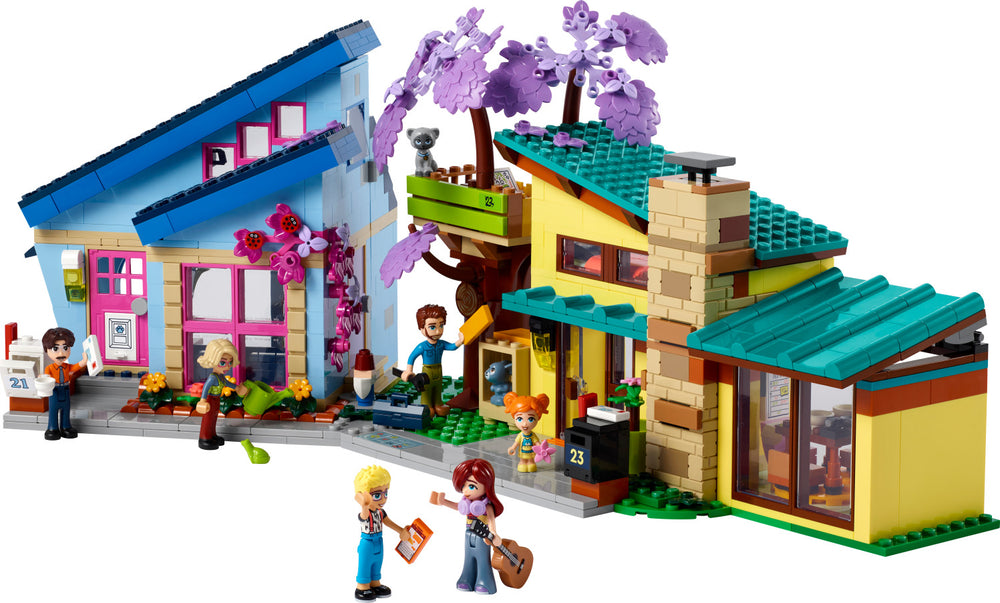 LEGO® Friends™ Olly and Paisley's Family Houses