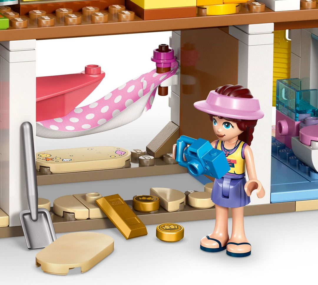LEGO Friends: Beach House with Seals