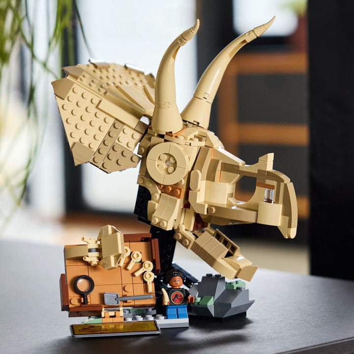 LEGO Jurassic World: Dinosaur Fossils: Triceratops Skull