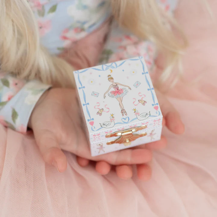 Rainbow Connection Ring In Latch Box