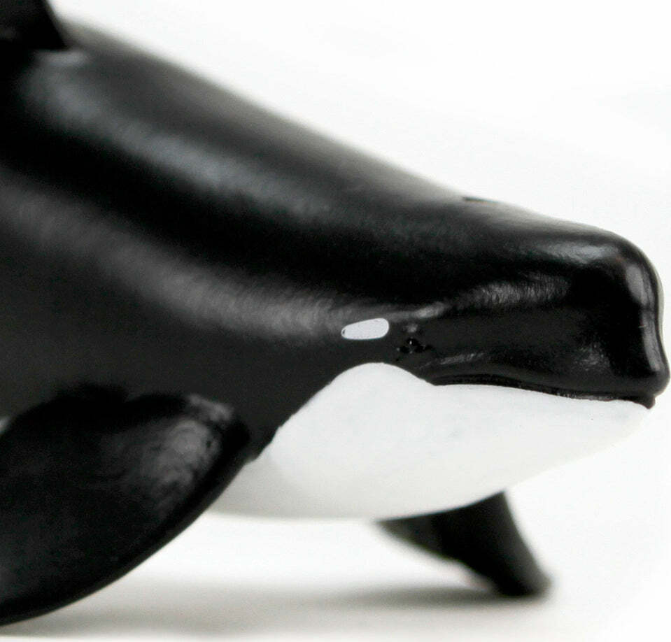 Type D Orca Toy Figure