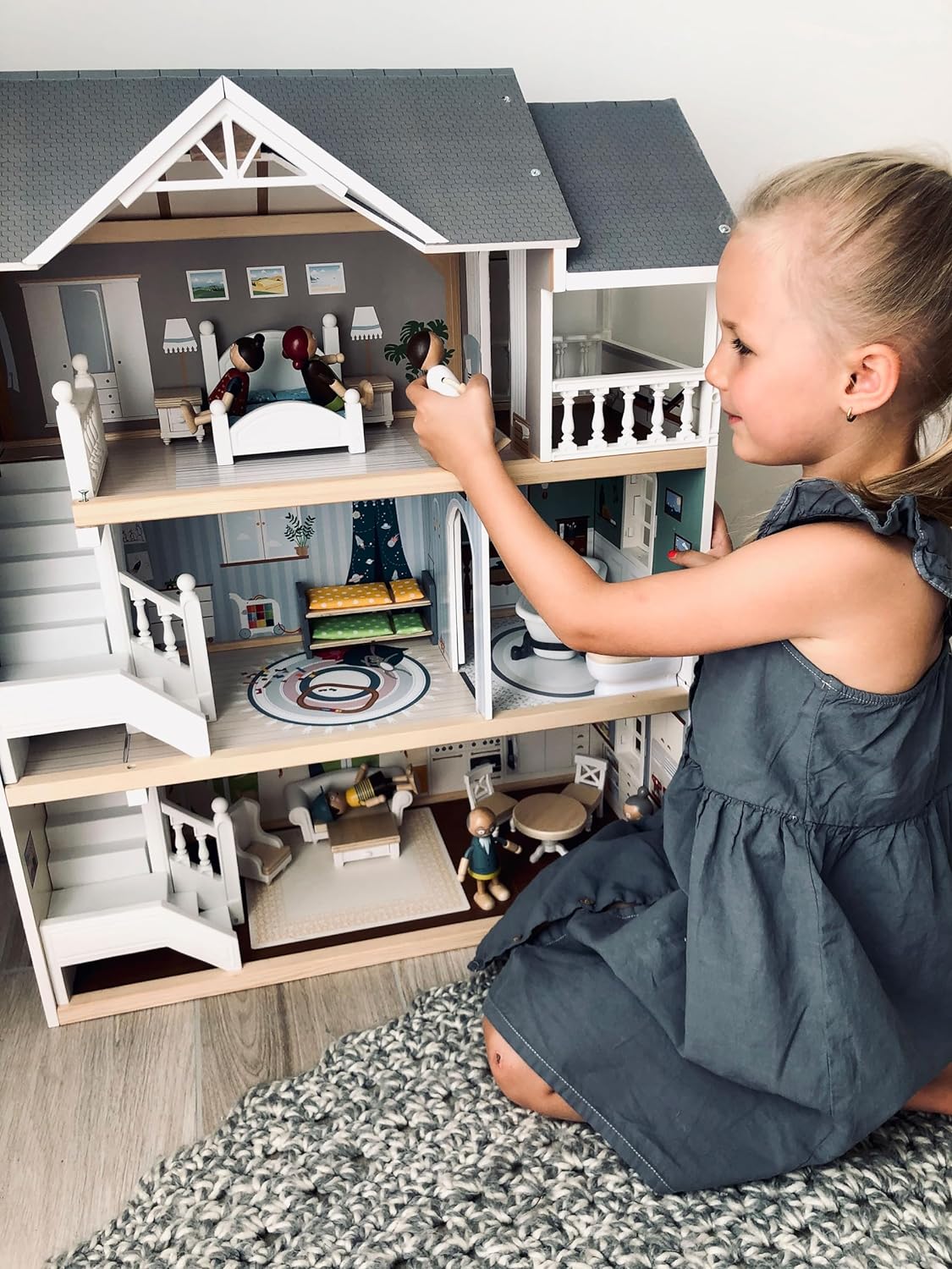 puppenhaus ドールハウス Iconic Dollhouse Complete Playset – Stevenson's Toys & Games