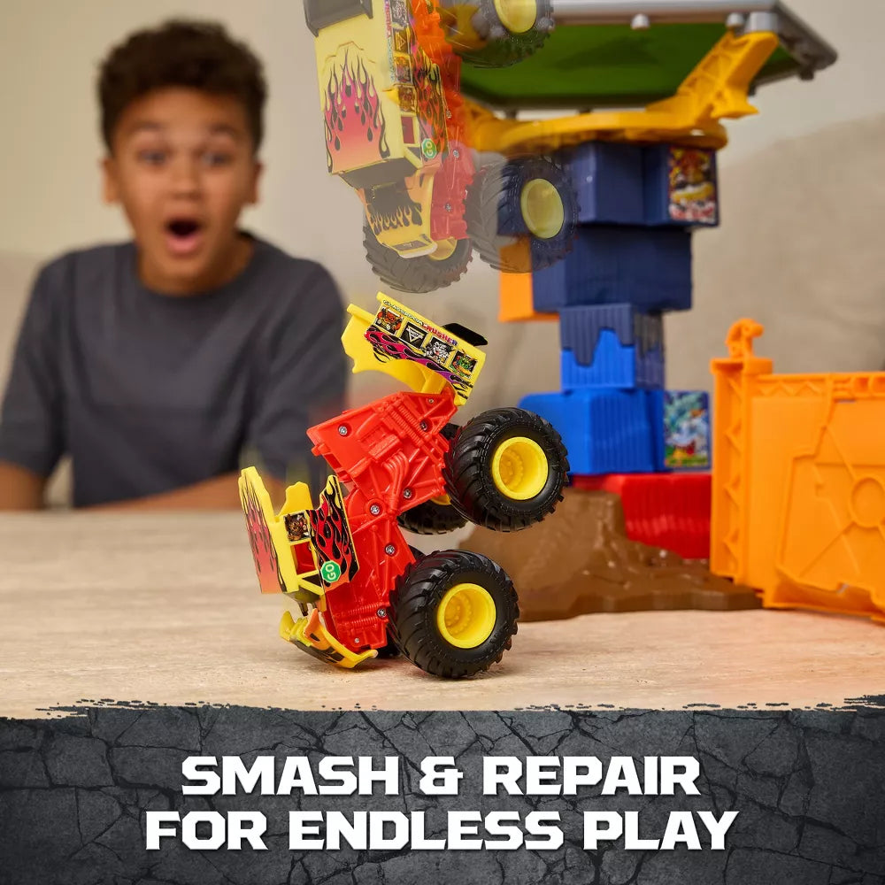 Monster Jam Smash N Bash Playset