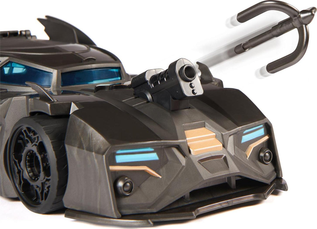 DC Comics, Crusader Batmobile Playset with Exclusive 4-Inch Batman Figure