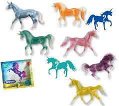 Stablemates Mystery Unicorn Surprise: Chasing Rainbows Blind Bag
