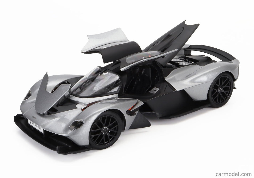1:18 Aston Martin Valkerie Silver