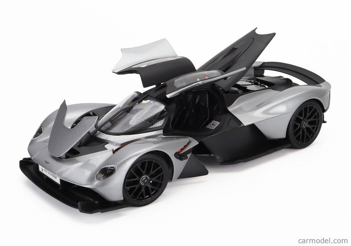 1:18 Aston Martin Valkerie Silver