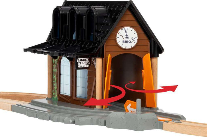 BRIO Smart Tech Sound Spooky Train Station