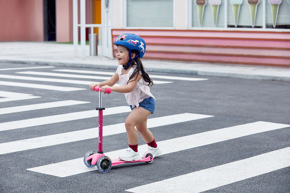 Micro Mini LED Scooter Pink – Stevenson's Toys & Games